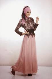 Inilah berbagai model baju muslim remaja putri paling keren tahun ini. Tren Model Baju Kebaya Muslim Modern Terbaik Firdaasriani