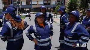 Porque el mismo tiene como objetivo concienciar a la población sobre la importancia de tratar los residuos. Dia Del Reciclador Meta Para 2021 Reciclar 200 000 Toneladas Rcn Radio