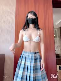 青春無敵超高人氣極品眼鏡小姐姐旺仔桃嘰私人定製各種潮流BGM裸舞白虎逼飽滿大奶亂顫很頂(4)