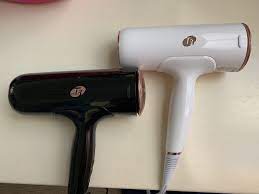 T3 Micro Hair Dryers Cura Cura Luxe Review Techgadgetscanada Com