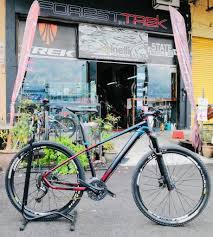 There are many types of bicycles namely mountain (mtb), road, hybrid, cyclocross, crosstrail & folding bikes available in market. Cube Bicycle Mountain Bike Shimano Alivio 27 5 15 5cm S