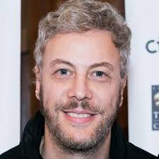 Lúcia McCartney • Season 1