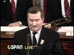 Lech wałęsa o swoim pokoleniu. Lech Walesa Legendary 1989 Speech In U S Congress Youtube