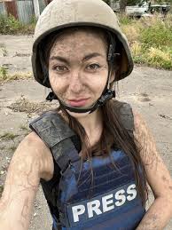 I was having nightmares about ripped up bodies': Ukrainian women reporting 