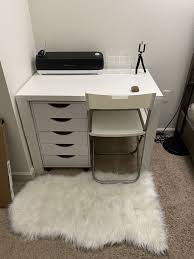 Pahl Desk White 37 3 4x22 7 8 Ikea In 2020 Kids Room Desk Ikea Kids Desk Ikea Hack Kids Room