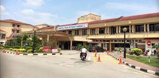 It has an area of 2346.12 km 2 and population of 437 164 people (c. 2007). Hospital Pakar Sultanah Fatimah Clinical Research Malaysia