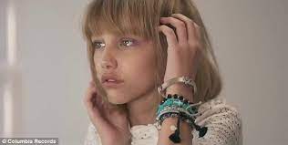 America S Got Talent S Grace Vanderwaal Teases Upcoming Album With Sweet Video Daily Mail Online