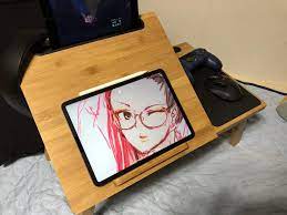 twitterでバズっていた折りたたみテーブルを購入しました ダラダラとベッドの上で作業をする人にはうってつけのこの机 折りたたみテーブル リフォーム インテリア ヨギボー
