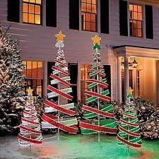 50 Amazing Outdoor Christmas Decorations Ideas Xmas Decorations Outdoor Best Outdoor Christmas Decorations Christmas Decorations Diy Outdoor