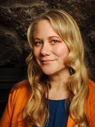 It's impossible to pass by such a positive photo! ~