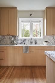 20 Eye-Catching Kitchen Backsplash Ideas