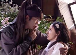 Watch Behind The Scenes Of Yoona And Hong Jong Hyun S Kissing Scene On King In Love So is the hanky scene posted by iu in her instagram i really think so.