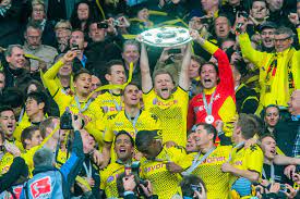 Borussia mönchengladbach ﻿ teilnahme an der uefa europa league 2012/13: Deutscher Meister 2012 Der Bvb Hat Die Schale Dortmund West