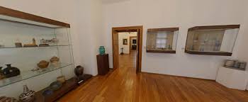 Anton este cea mai veche biserica din bucuresti si face parte din centrul istoric al capitalei fiind un monument istoric de clasa. Galerie Foto Cum Arata Casa Melik Cea Mai Veche Cladire Din Bucuresti Poza 8 Din 12