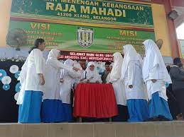 Smk raja mahadi,alamat:taman klang jaya, klang,ppd:ppd klang,status:beroperasi,no telefon:0333231923,no fax:0333242091. Sekolah Menengah Kebangsaan Raja Mahadi Home Facebook