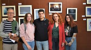 Maybe you would like to learn more about one of these? La Escuela De Arte De Albacete Exhibe Las 81 Obras Premiadas Y Finalistas Del Programa Creacion Joven 2019 Albaceteabierto