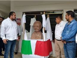 During the french occupation of mexico, juarez refused to accept the rule of the. Busto De Benito Juarez Parece Sacado De Otro Planeta Quinta Fuerza
