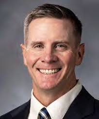 Lloyd Eldredge's Instagram, Twitter & Facebook