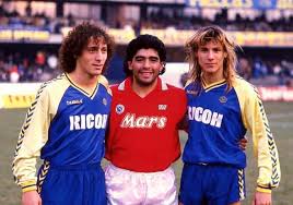 Il posto migliore per trovare un live stream per vedere la partita tra napoli e hellas verona. Gol Retro Napoli Vs Hellas Verona Troglio Maradona Caniggia Facebook