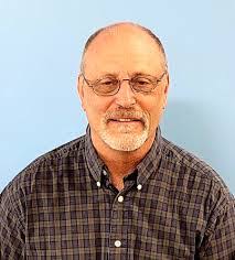 Dean Hilliard's Instagram, Twitter & Facebook