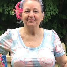 It's official!  https://www.hellomagazine.com/celebrities/859421/keith-urban-ditches-wedding-ring-in-first-sighting-since-split-from-nicole-kidman/?utm_medium=Social&utm_source=Threads#Echobox=1759446944