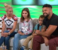 Joci comes from the hungarian city of tata and has been a celebrity in his home country since shooting to fame in 2005. Papai Jocinak Hamarosan El Kell Engednie Lanyat Habostorta Hu