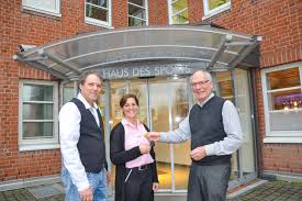 Search for haus des sports (sögel) on wikidata. Neuer Pachter Bringt Frischen Wind Kiellokal