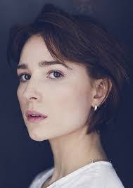 Elena Gamble's Instagram, Twitter & Facebook