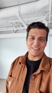 Got Cookbooks? Want to share them to our free community library? Want folks  to be empowered by learning to feed themselves and navigate our super toxic  “food” system. Us too 🤍