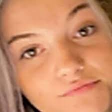 Tia Slater's Instagram, Twitter & Facebook