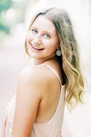 Paige's St. Anthony Main Senior Session — Reyna Meinhardt Photography