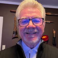 Fred Inglis (@FRInglis)