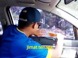 Supaya tidak terjadi hal tidak di inginkan terjadi pada pemasangan handle serta nantinya. Mudahnya Pasang Magic Tinted By Mohd Hairul Azhar Bin Musa