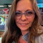 Leeann Finley's Instagram, Twitter & Facebook