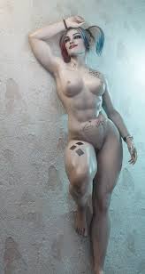 Harley Quinn (LoliGagger) nudes | GLAMOURHOUND.COM