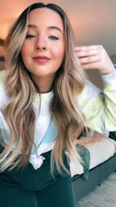 The Bachelor Starr Skyer