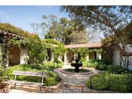 This project had a lot of room physically to play with, which allowed for a lot of glorious storage space! Pin On Landscaping