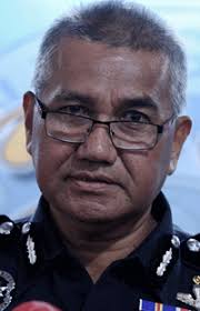 Petang tadi saya menerima kunjungan hormat perpisahan daripada ydh tan sri mohamad fuzi harun, ketua polis negara. Don T Speculate Over King S Resignation Igp