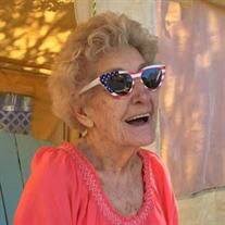 Janice Gutowski's Instagram, Twitter & Facebook