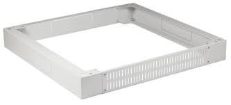 Der feste schranksockel von bott eignet sich für die schubladenschränke der serie cubio mit den maßen 525 x 525 mm. Sockel Fur Den Edv Schrank Zur Kabeleinfuhrung 19 Zoll Tec Gmbh