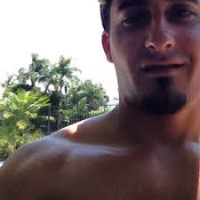 Justin Standish (@jcruz1989)