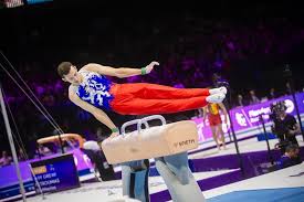 Začal šampionát sportovních gymnastů. Českému mužskému duu se nevedlo