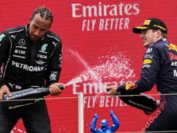 Lewis hamilton's collision with max verstappen during the british grand prix is one of those incidents that is likely to go down in f1 . Hamilton Ratlos Verstappen Mit Schwung Ins Heimspiel Freie Presse Formel 1