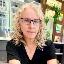 Have a problem with my 2020 q3. Accasionally when I start in the morning  the clock resets itself to 0.00hours. Does anyone know why this happens?