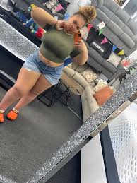 No on no weird shit but when I was younger this body build had me in a  chokehold, but now I wouldnt even dare talked to a jawn like this, am I