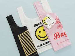 Here you'll learn the different facts about plastic and paper bags, the benefits of reusables and some tips to make the most out of your reusable bags. 7 Eco Friendly Sustainable Plastic Bag Alternatives
