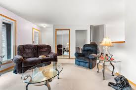 🏡 NEW LISTING 🏡 MLS A2120700 $309,900 5624-39th St, Lloydminster AB This  well maintained home is waiting for its next family to enjoy the same way  these sellers have for the last