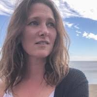 Rachel Cusack's Instagram, Twitter & Facebook