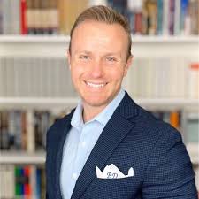 From autodidact, jazz artist, and music critic Ted Gioia regarding the  purpose and goal of his reading habits: