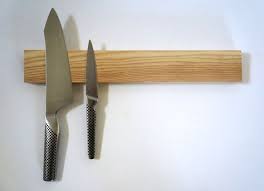 Porte Couteau En Bois Magnetiques Etsy Knife Rack Knife Wooden
